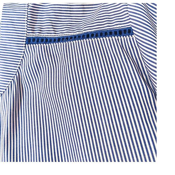 NEW LIZ CLAIBORNE Cotton Blouse Top LG V-Neck Short Flutter Sleeves Blue Crochet - Picture 3 of 10